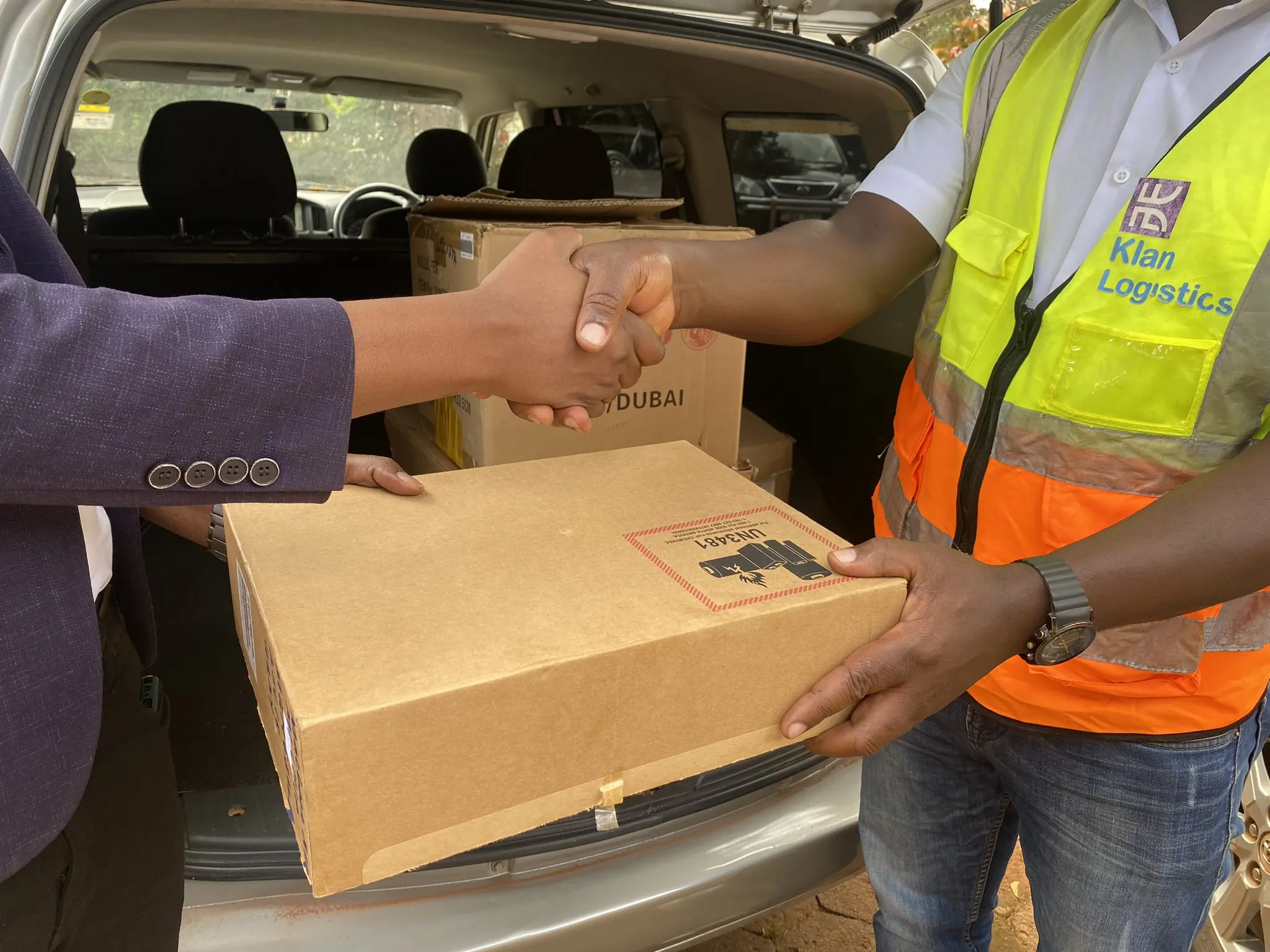 Klan Logistics delivery handoff