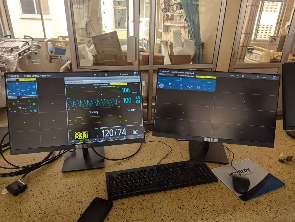 Patient monitoring system displays supplied through Klan Logistics medical technology support